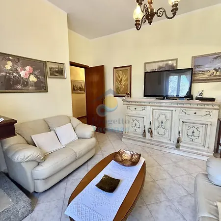Villino Arcobaleno 3 Hébergement de vacances *