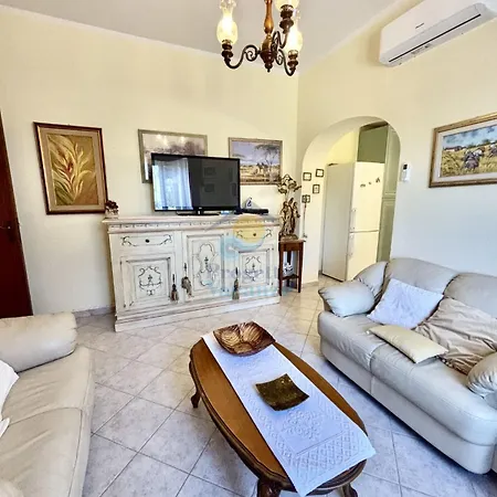 Villino Arcobaleno 3 * San Teodoro (Sardinia)